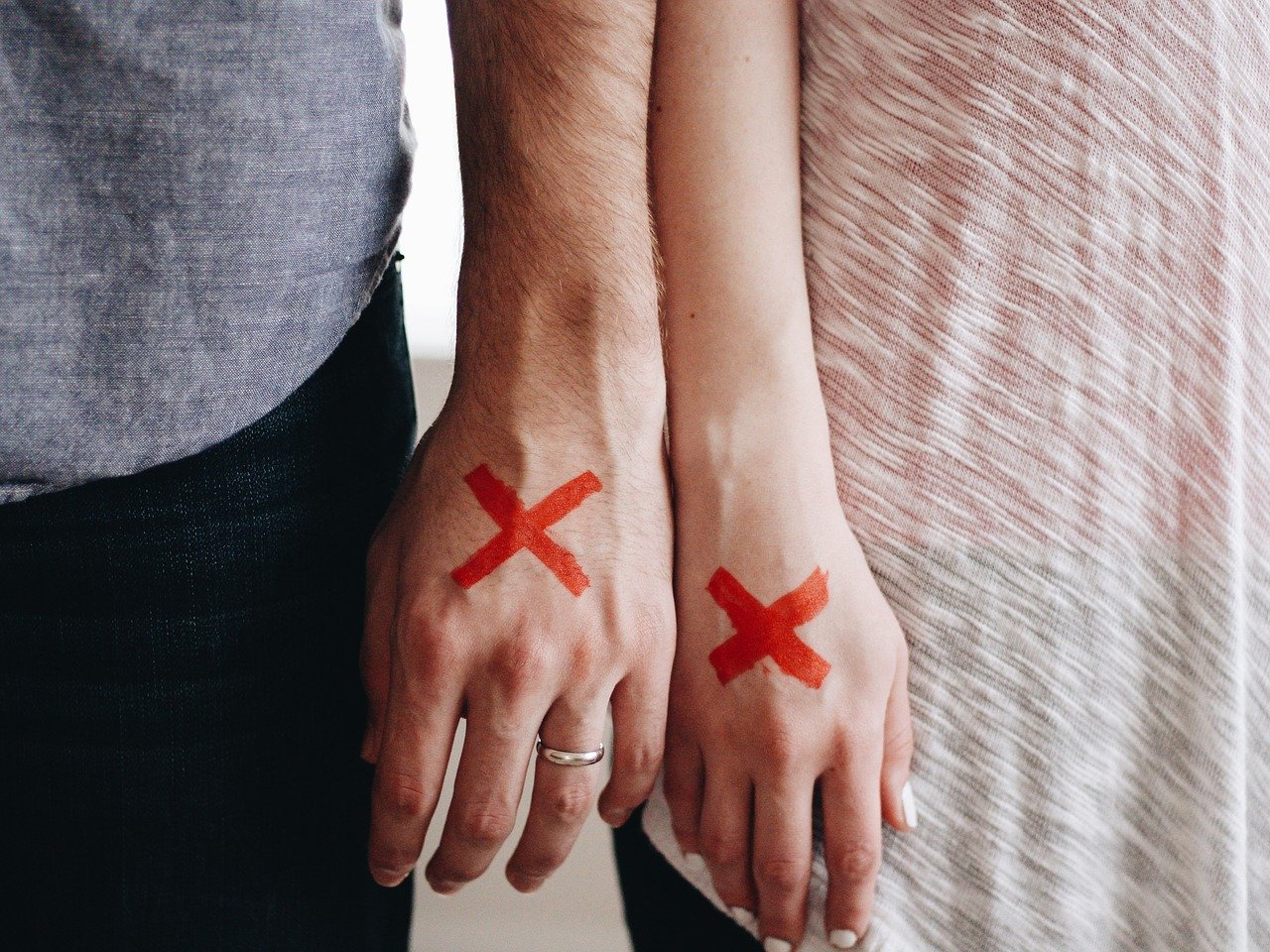 Signs to Consider When Your Partner Is Cheating