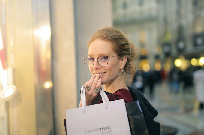 How to Get the Best Deals When Shopping